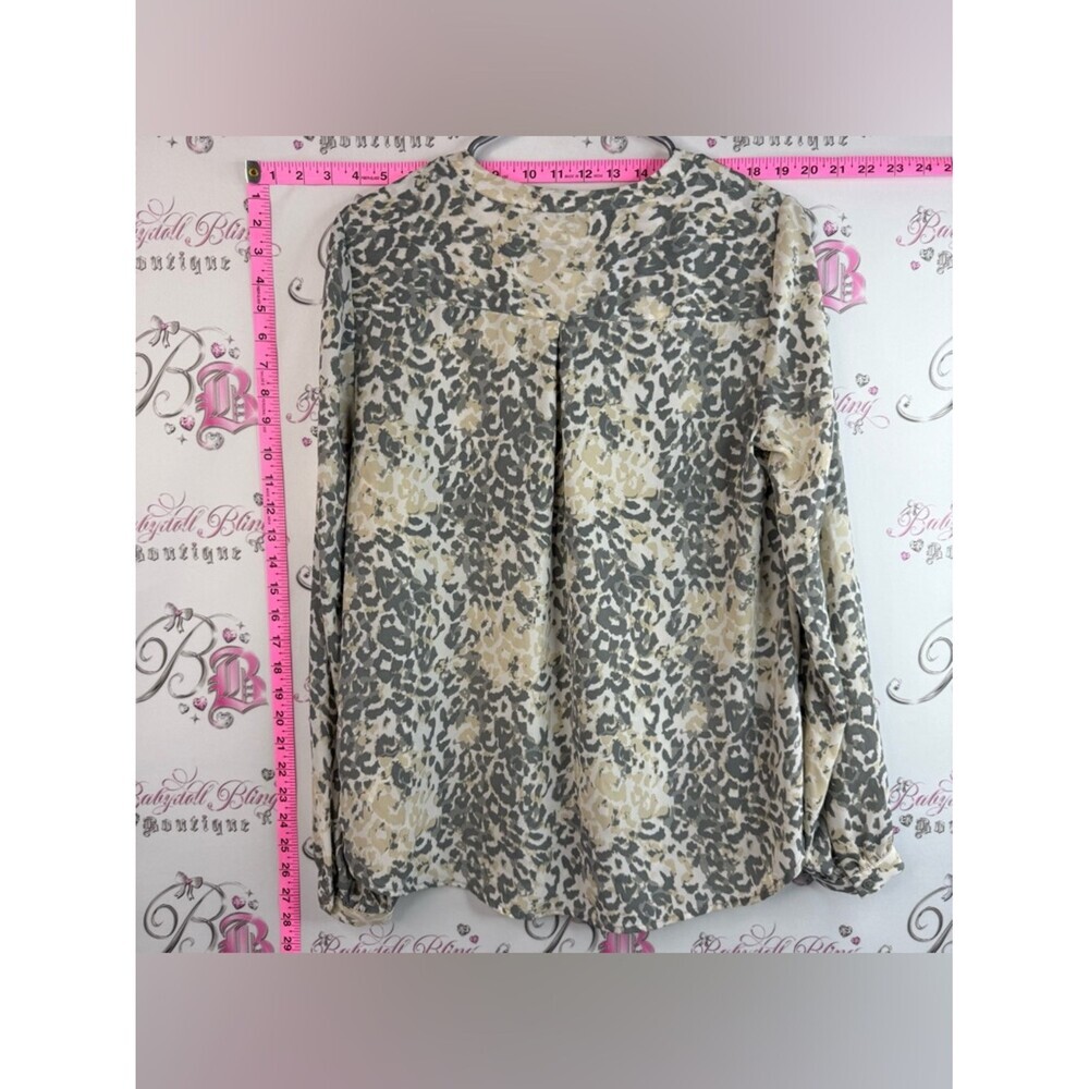 Dalia Collection Cream & Gray Animal-Print Long Sleeve Button-Front Blouse - Picture 2 of 13